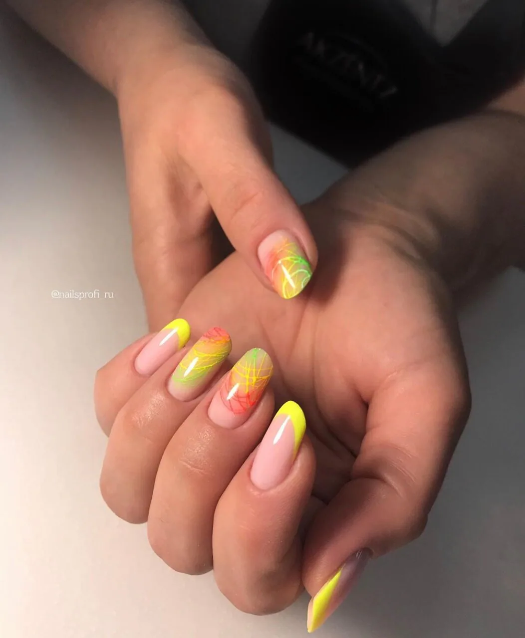 Работа мастеров NailsProfi №271